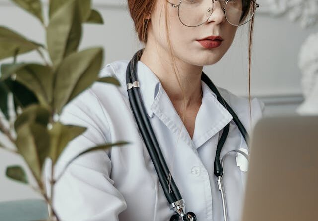 Ile trwa abrazja ginekologiczna i czy jest bolesna?