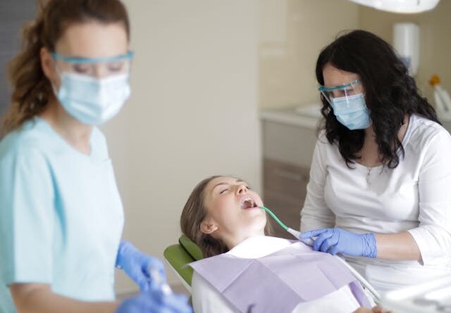 Czy suchy zębodół może prowadzić do poważniejszych powikłań?