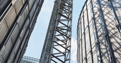 Wykładziny trudnościeralne jako forma ochrony przed zużyciem instalacji przemysłowych